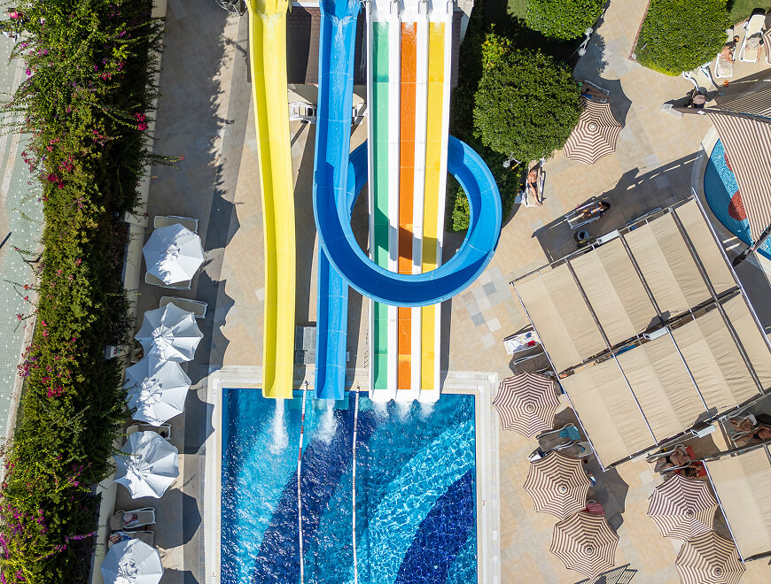 adalya-ocean-kaydıraklı-havuz-galeri-1.jpg