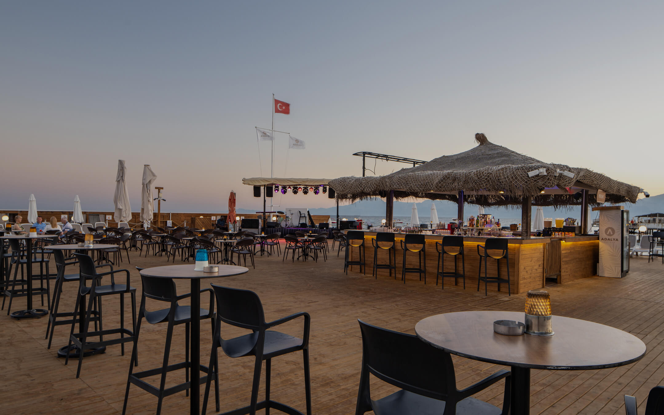 adalya-elite-lara-gastronomi-pier-bar-banner.jpg